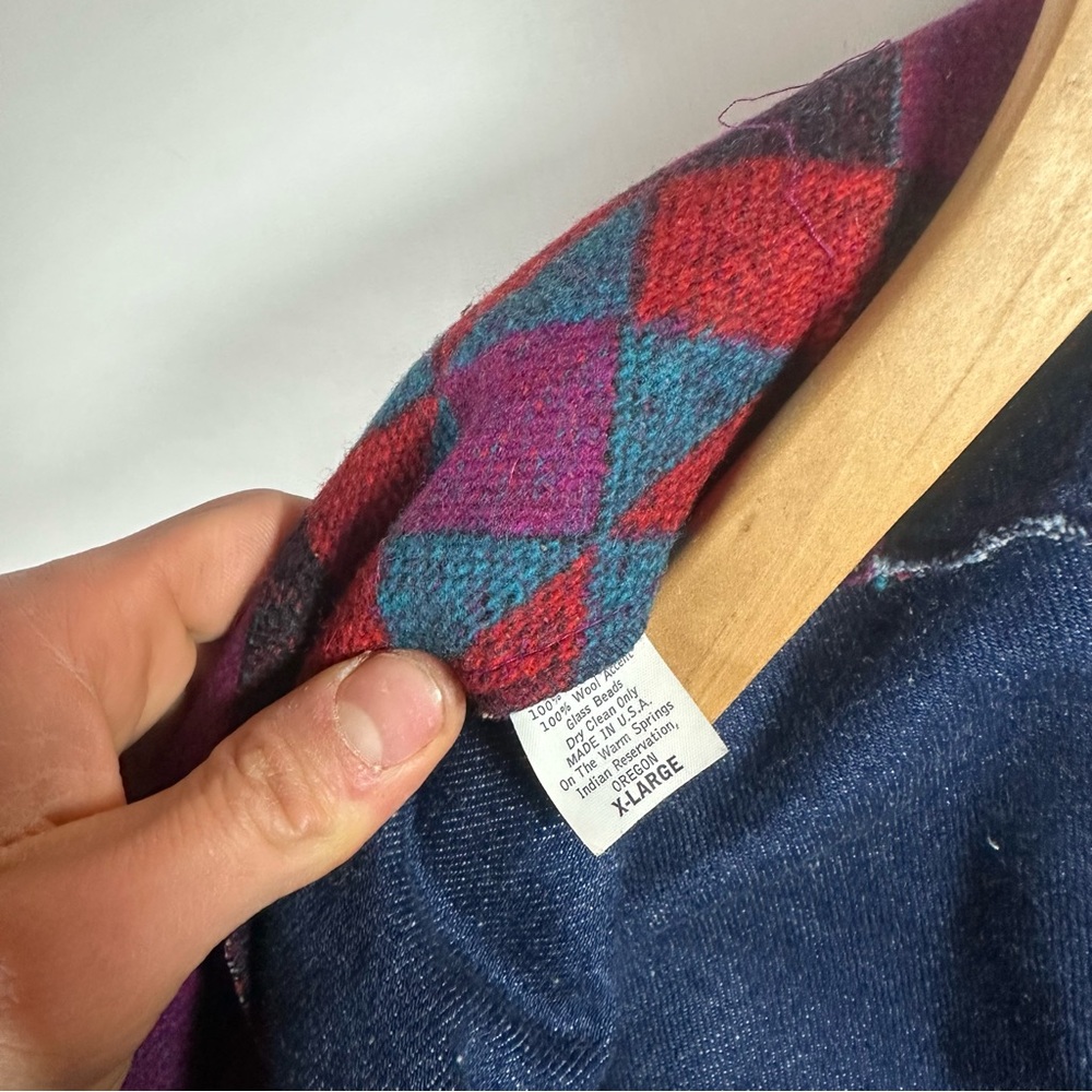 Stylish Gray and Purple Women's Coat - Picture 3 of 5
